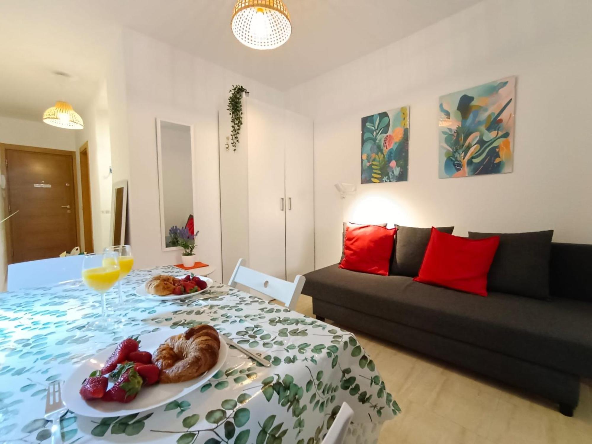 Monisimo Apartamento En Centro Historico De Malaga Con Parking Apartman Kültér fotó