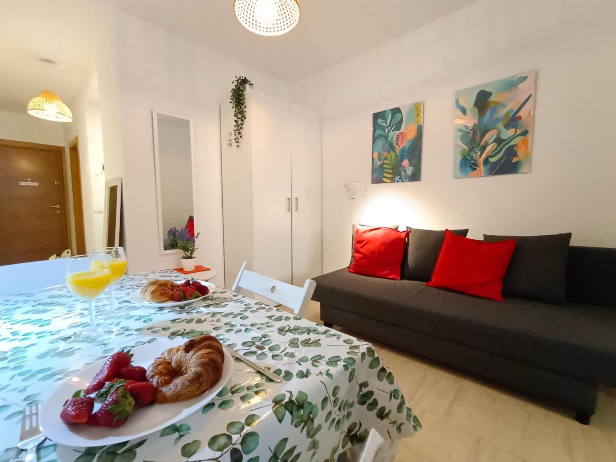 Monisimo Apartamento En Centro Historico De Malaga Con Parking Apartman Kültér fotó